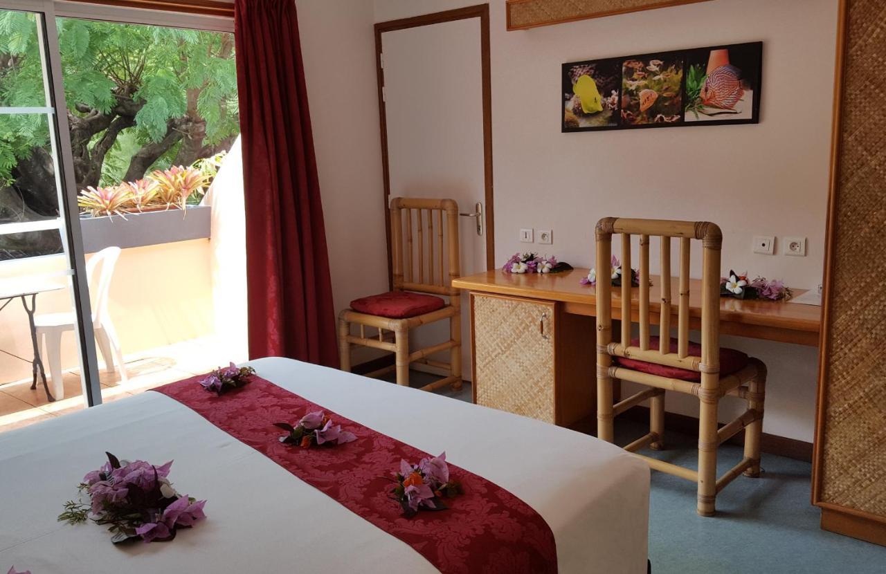 Hotel Hibiscus Papetoai Eksteriør bilde